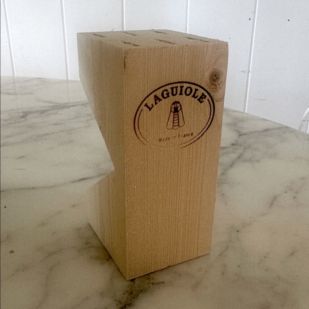 LAGUIOLE steak knife holder
